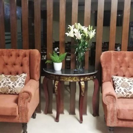 Ganapati Airport Hotel Κατμαντού Εξωτερικό φωτογραφία