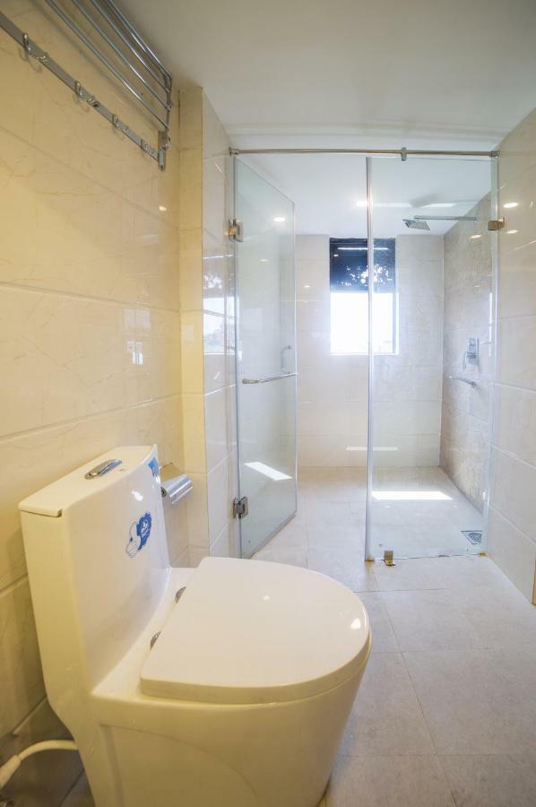 Ganapati Airport Hotel Κατμαντού Εξωτερικό φωτογραφία